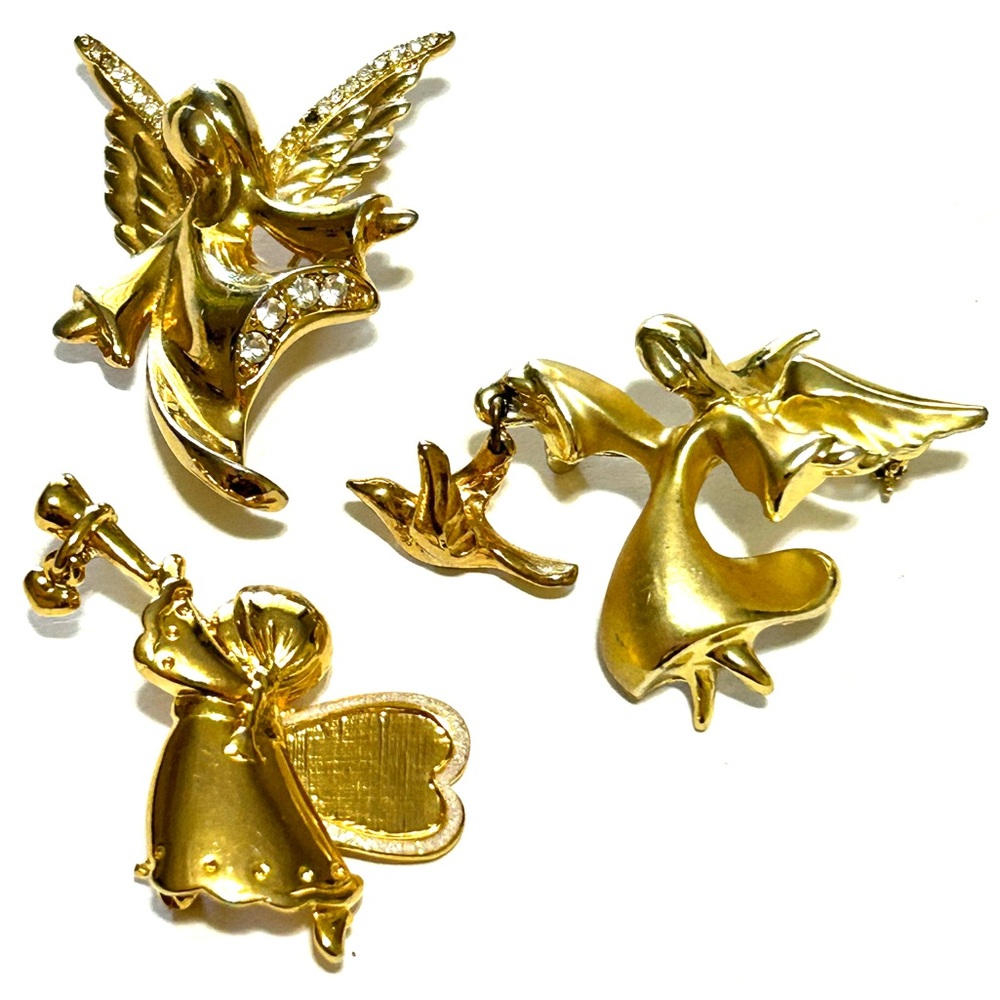 VTG Angel/Dove - Flying Angel - Blowing Horn Angel Brooch Pin Gold Tone Lot Of 3